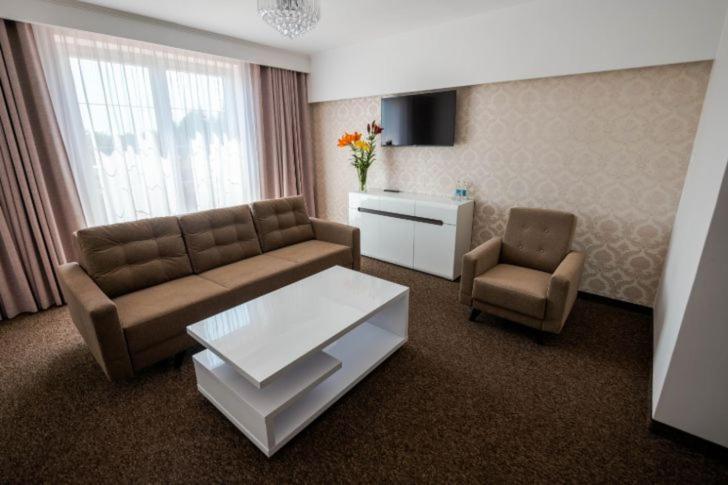 Hotel Palacowa Narol المظهر الخارجي الصورة